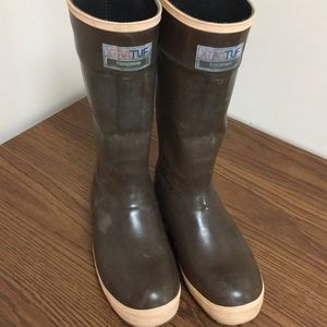 XTRATUF Neoprene 15 in. Legacy rubber boot size 6